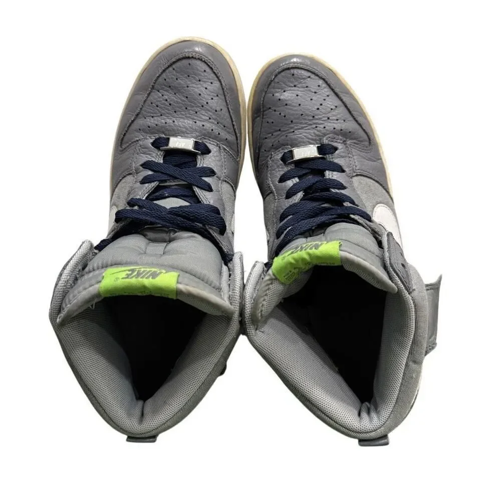 2012 Nike Dunk High Sneaker Wolf Grey/White-Cool Grey - Size 9 (317982-045)